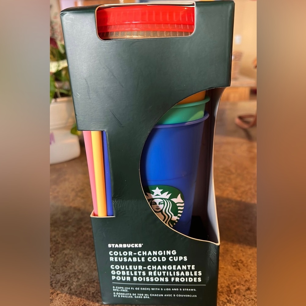 Starbucks color changing cups New